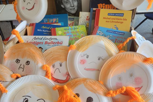 Pipi Langstrumpf, gebastelt aus Papptellern